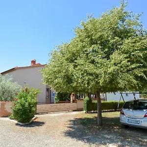 https://apartment-mit-mir.in-istria.net